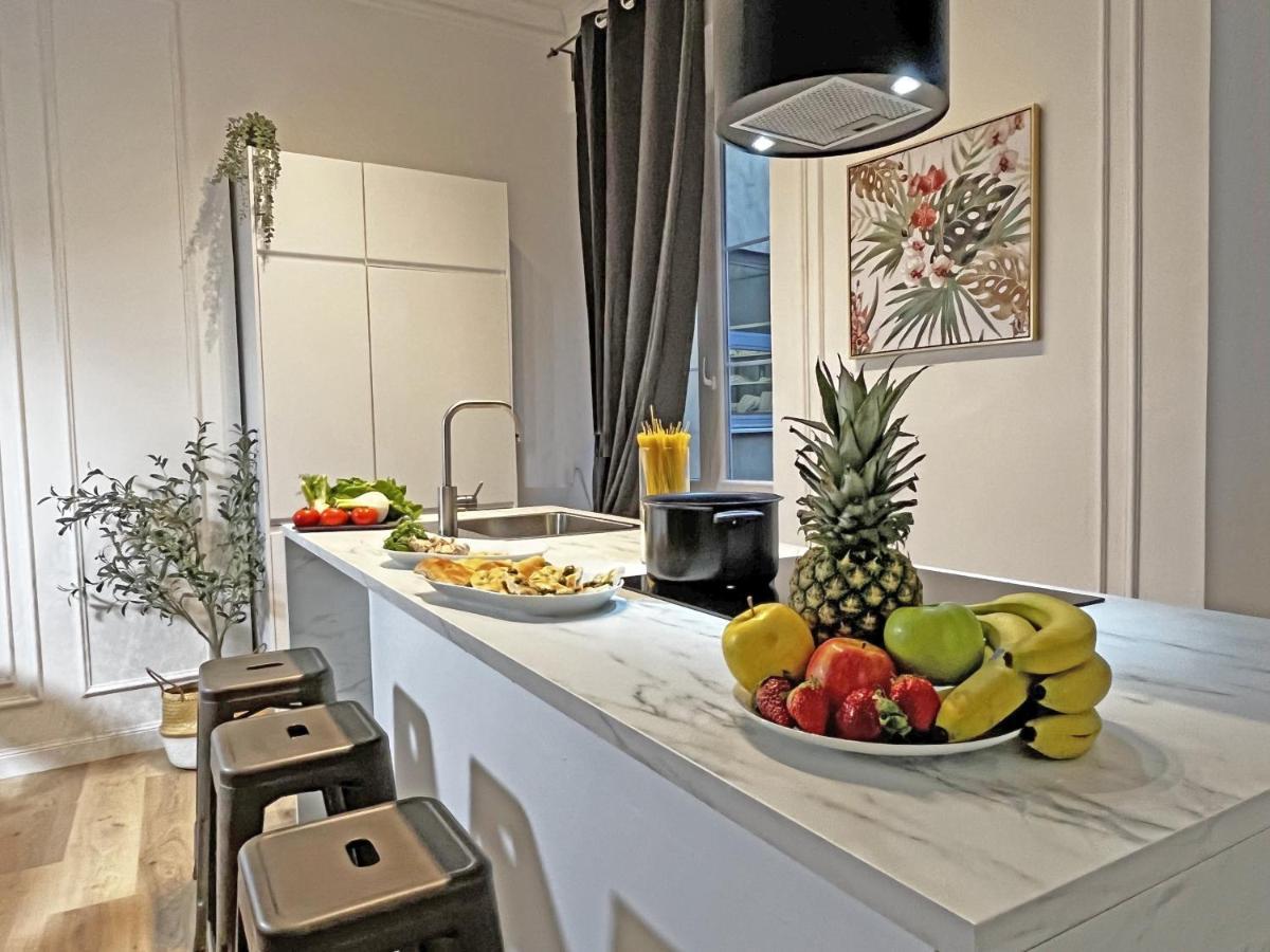 Happy Family Apartments Rovere Janov Exteriér fotografie